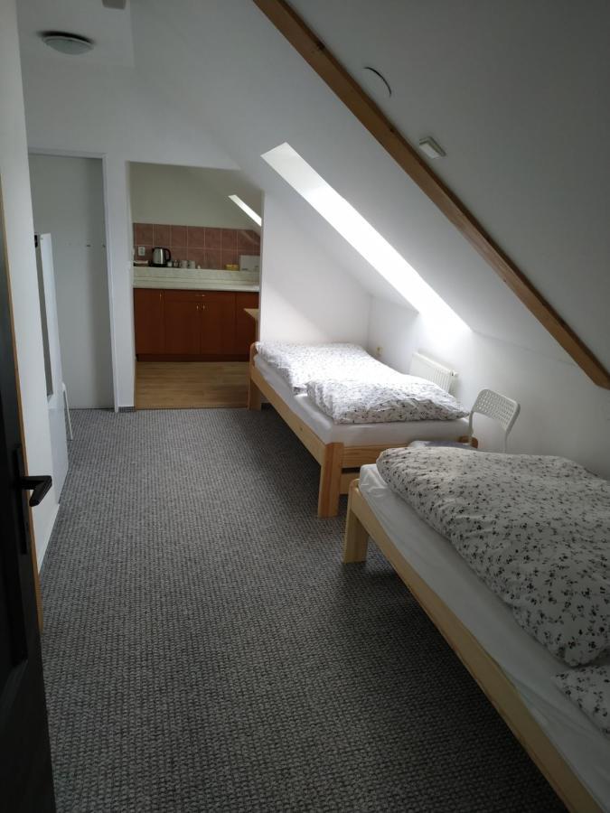 Moravská Třebová Apartman V Anenskem Udoli מראה חיצוני תמונה