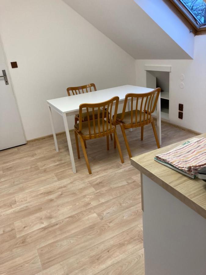 Moravská Třebová Apartman V Anenskem Udoli מראה חיצוני תמונה